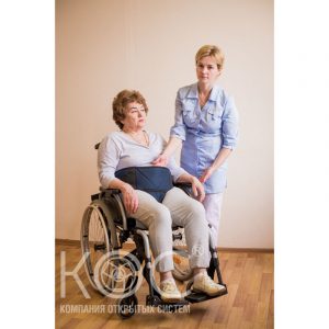 фиксирующий пояс для инвалидной коляски