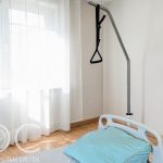 Стойка-опора для самоподнимания в кровати, с регулировкой высоты
